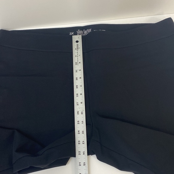 Slim Factor by Investments Kick Flare Pants  3X Black - Picture 7 of 11